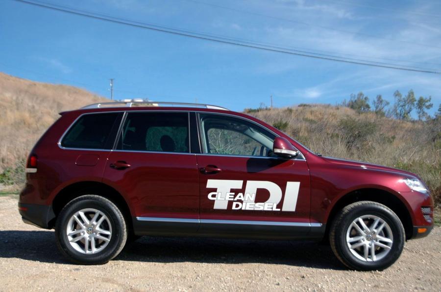  Volkswagen Touareg V6 TDi 2009 года  (фото 7 из 24)